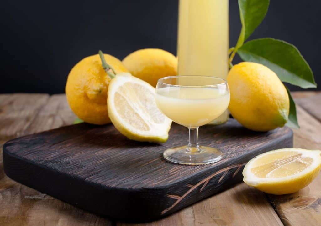 how to drink limoncello straight in a glass.