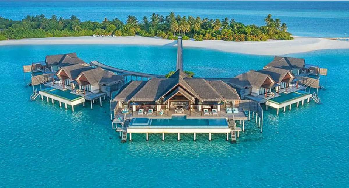 Luxury Redefined: A Look at the 9 Most Exclusive Maldives Resorts