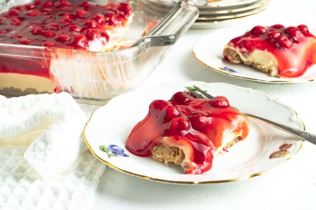 No Bake Cherry Cheesecake