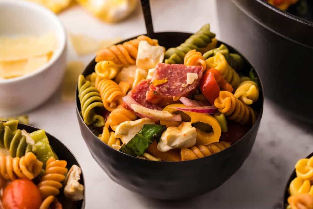 A bowl of smoked pasta salad.
