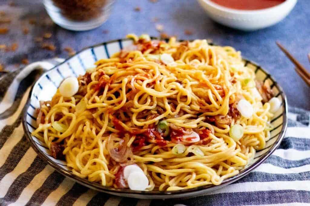 Burmese Garlic Noodles