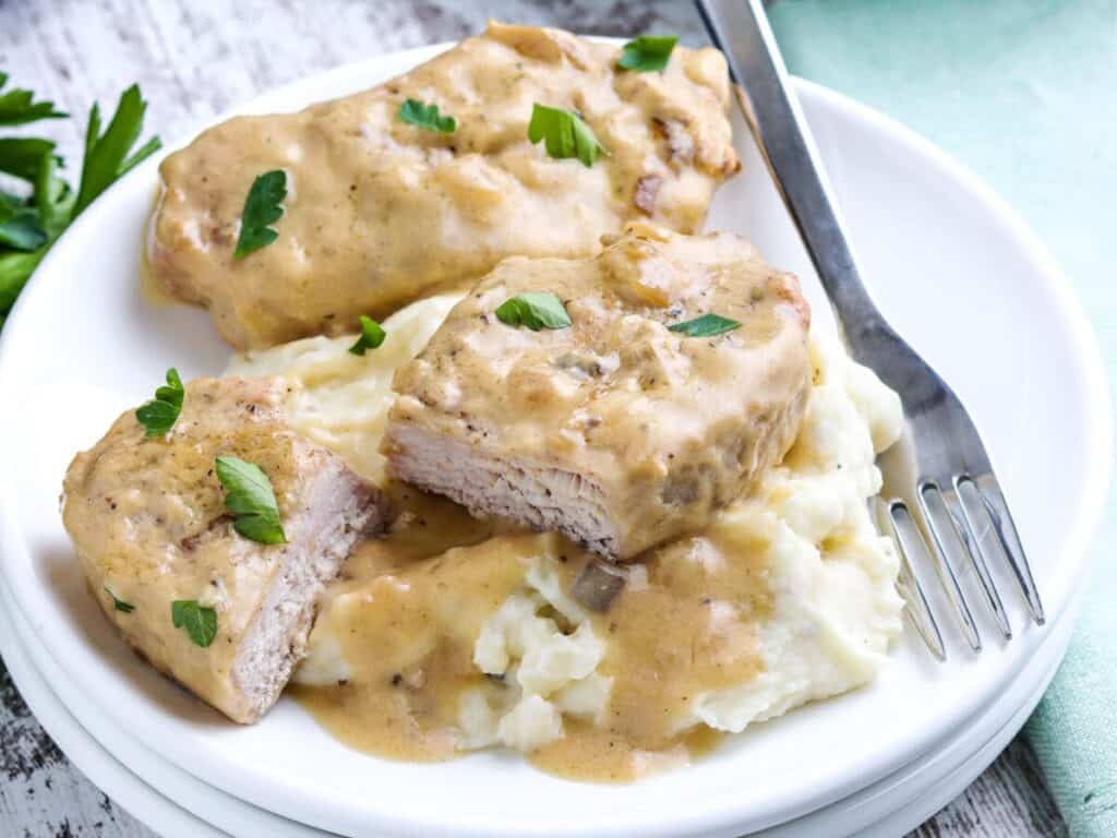 Creamy Slow Cooker Pork Chops