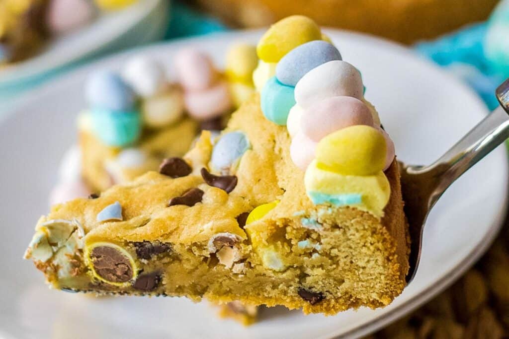 Spring Cookie Cake. Photo credit: Upstate Ramblings.