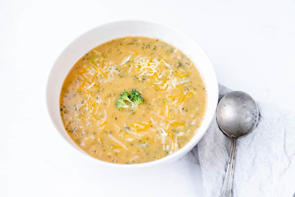 Instant Pot Broccoli Cheddar Soup (Panera Copycat). Photo credit: MOON and spoon and yum.