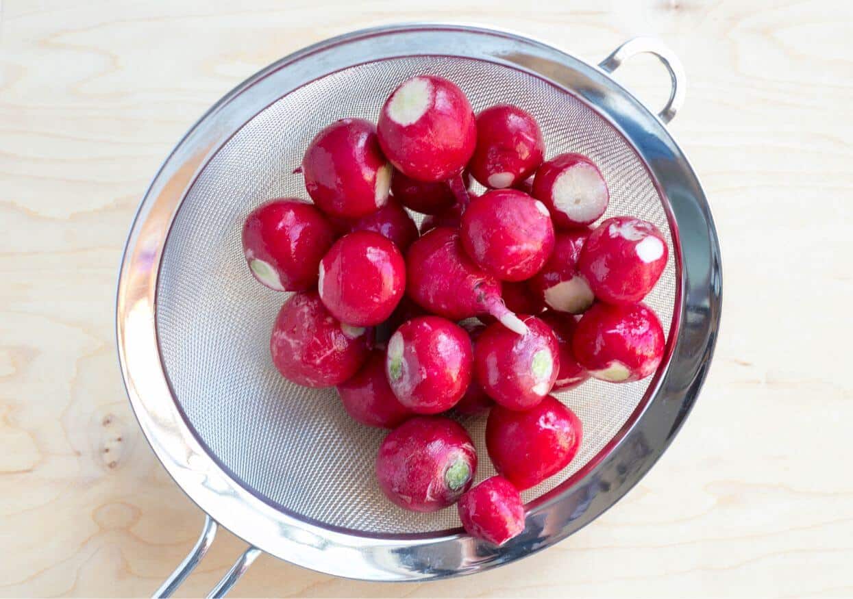 How To Cook Radishes And Add Some Bite To Your Plate