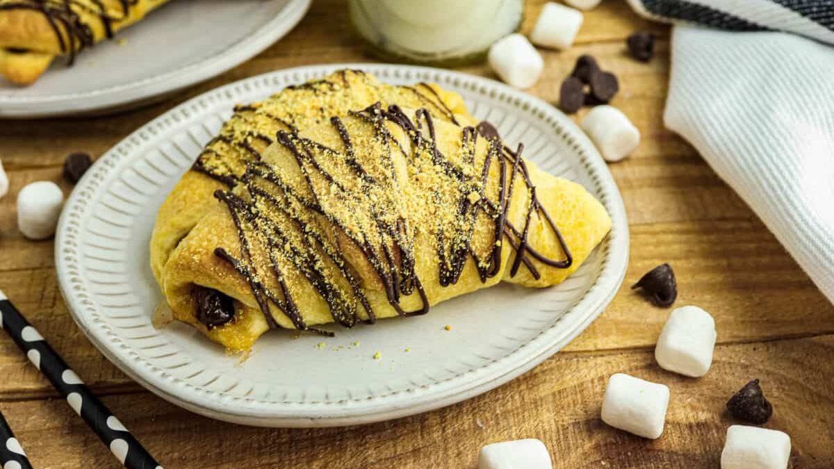 S'mores Crescent Rolls.