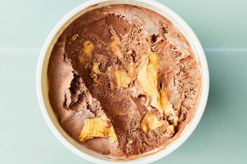 Top view of a bowl of chocolate peanut butter ice cream.