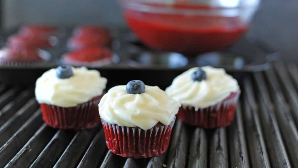 3 grilled red velvet cupcakes.