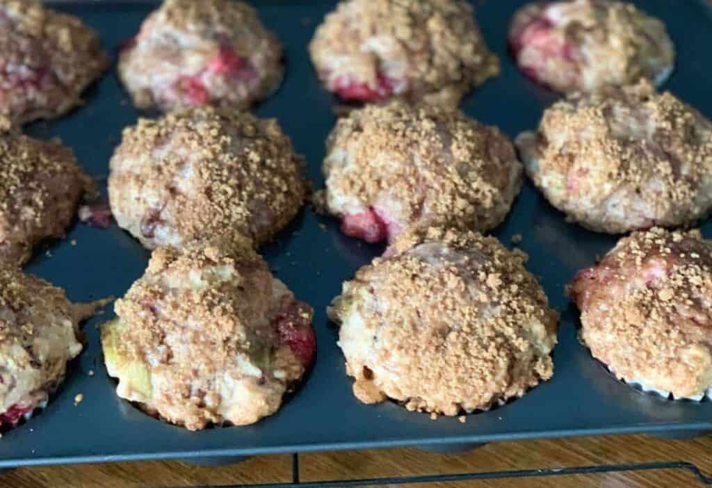 Strawberry rhubarb muffins with streusel.