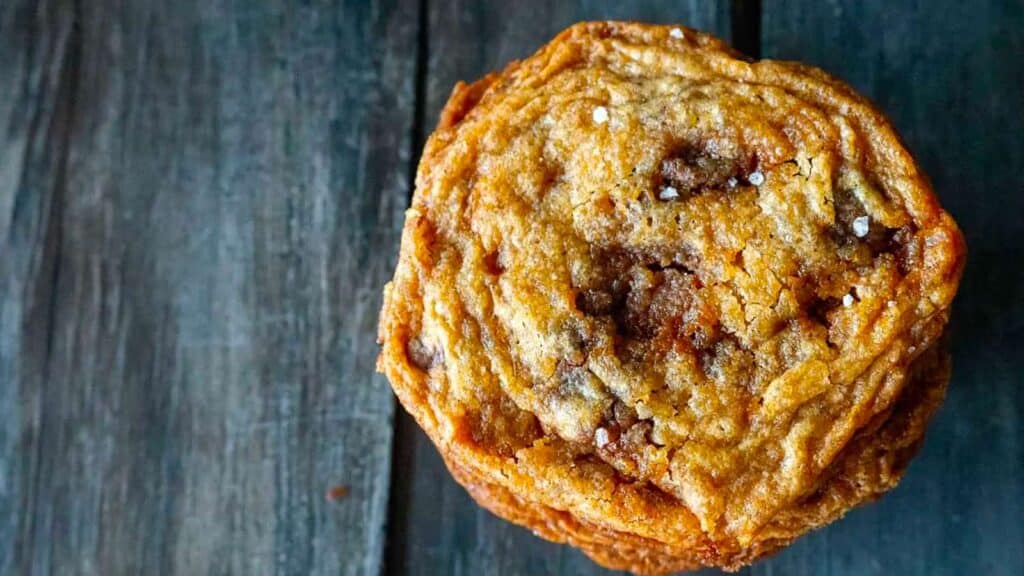 Single whiskey toffee chocolate chip cookie.