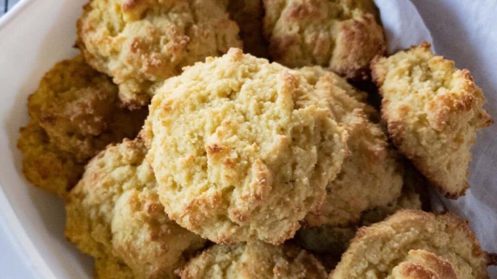 buttermilk biscuits with almond flour in white dish on cooling rack