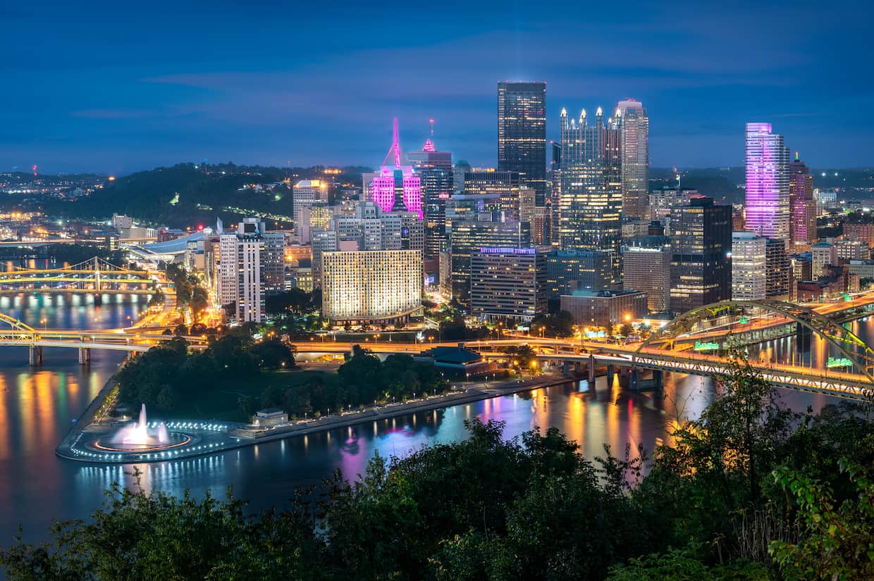 Pittsburgh skyline showcasing the city's vibrant nightlife and attractions; a must-see on your list of things to do in Pennsylvania.