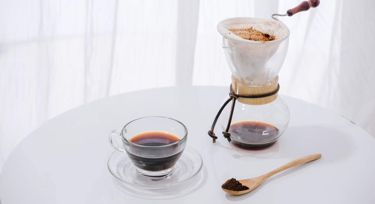 Pouring Perfection: The Art of V60 Brewing for a Delicious Cup of