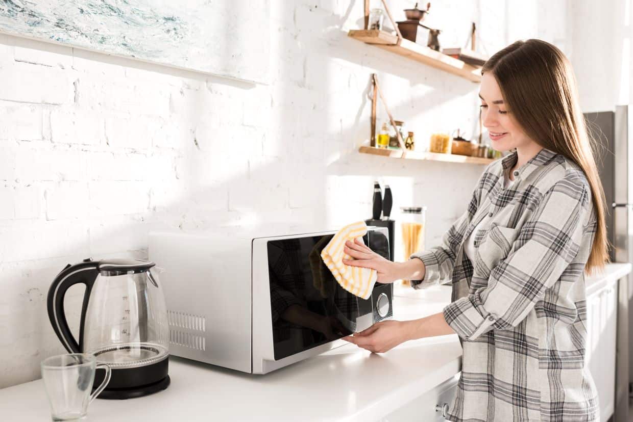 How To Clean A Microwave Faster Than Ever   Cleaning Door Of Microwave 