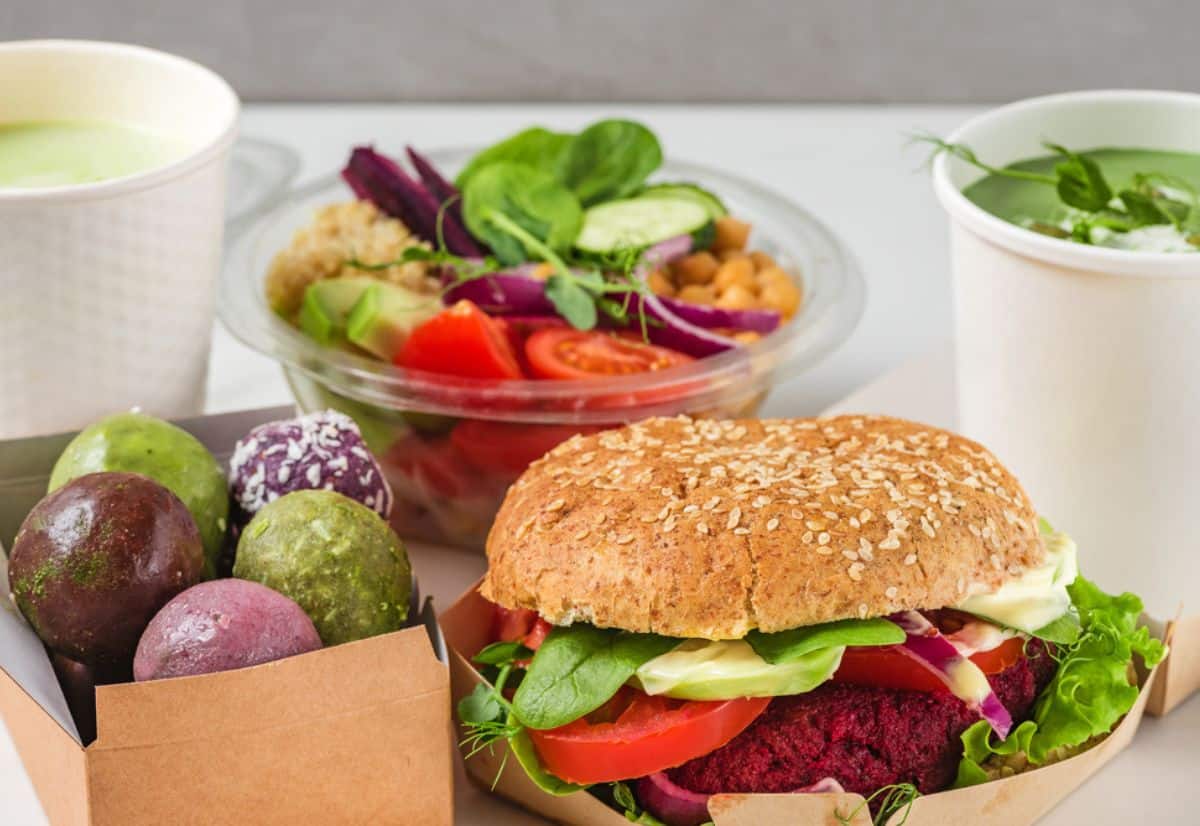 A plant-based burger, nutritious salad, and a cup of coffee that won't break your budget.