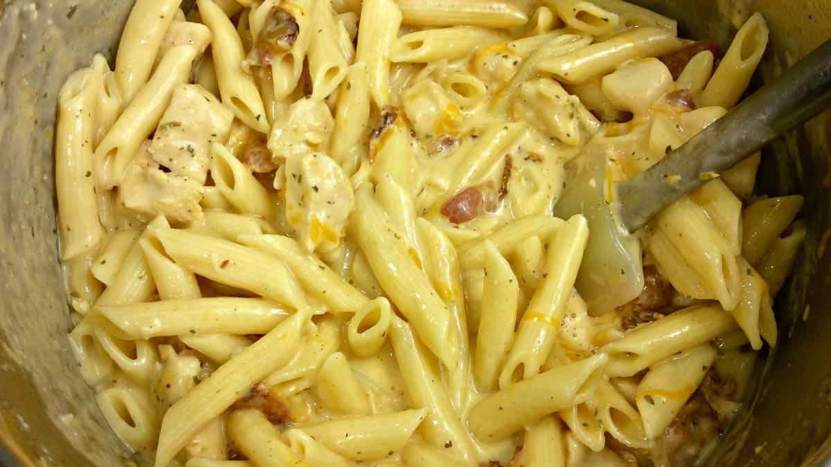 Ranch chicken pasta in a pressure cooker.