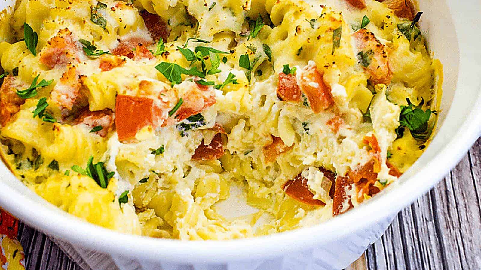 Ricotta and Tomato Pasta in a white bowl.