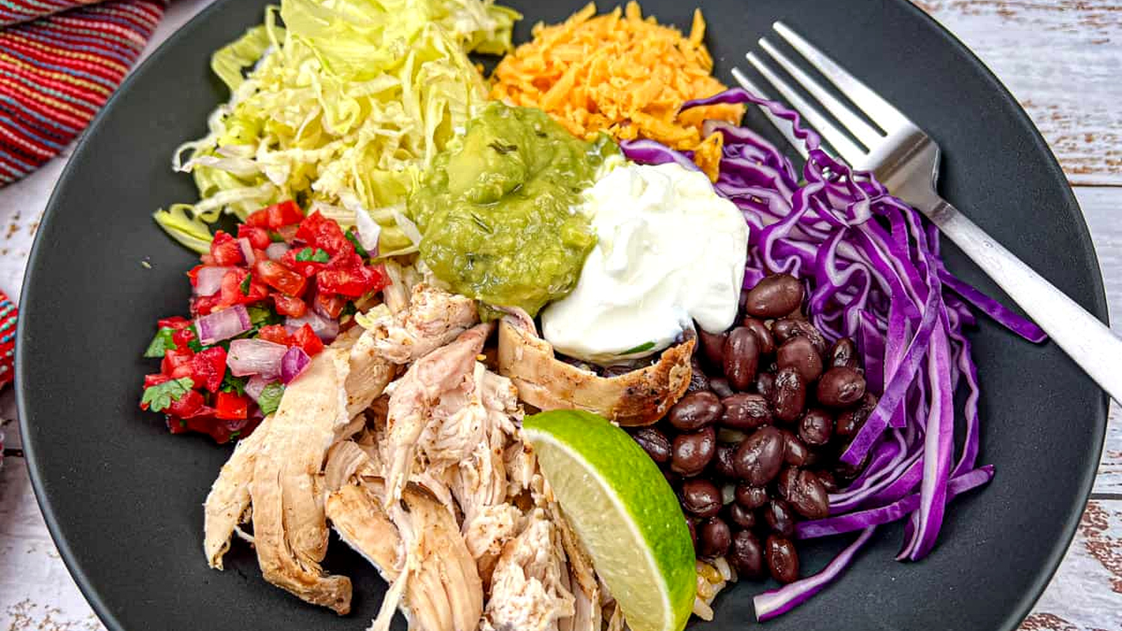 A plate of Taco Bell Cantina Chicken Bowl.