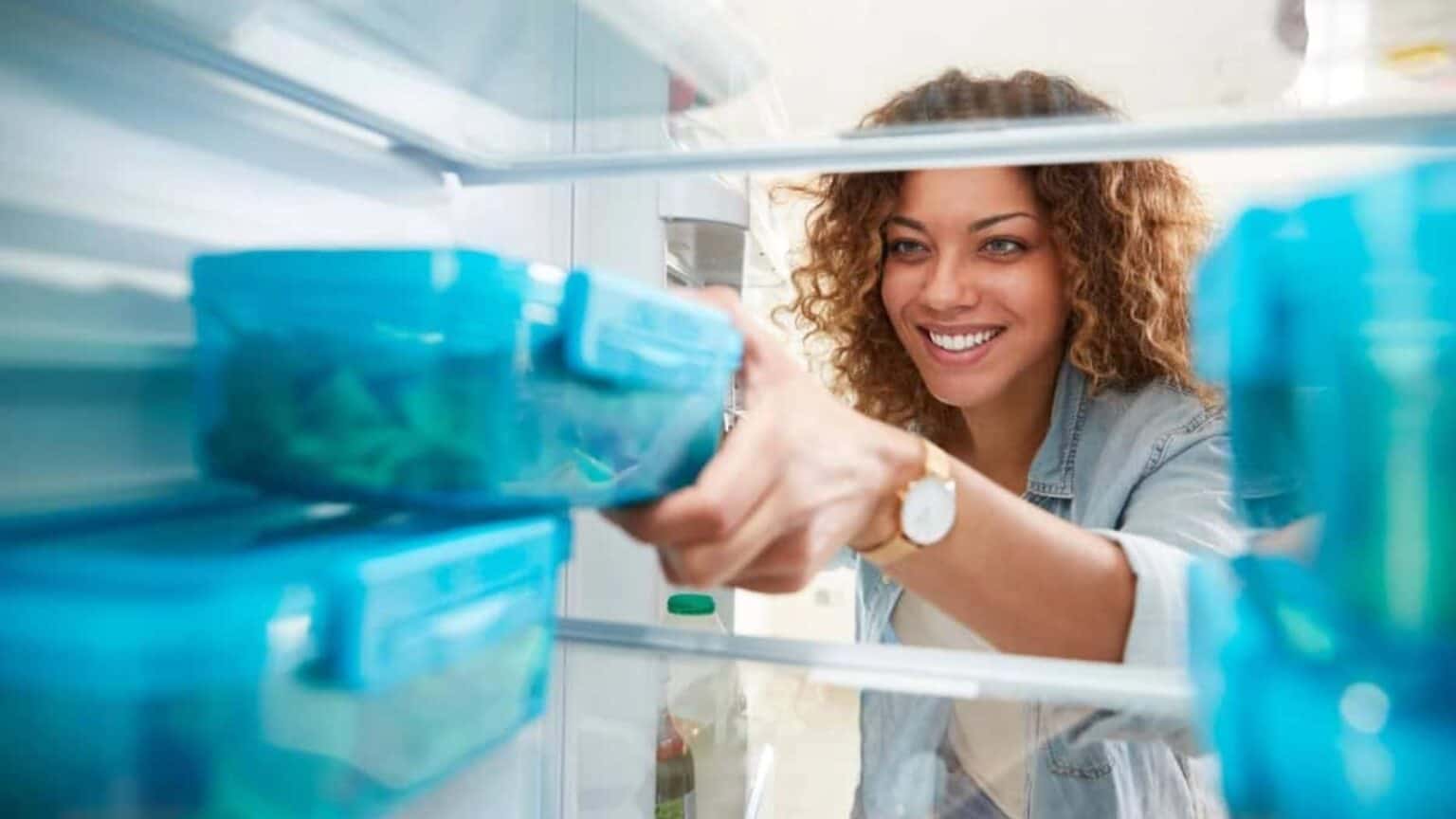 Container Deposit Note Fridge etiquette is falling apart as workers pack back into offices ...